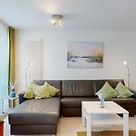 Apartamento In Direkter Strandlage Mit Balkon Und Sauna, Duenenresidenz Prora-app 111
