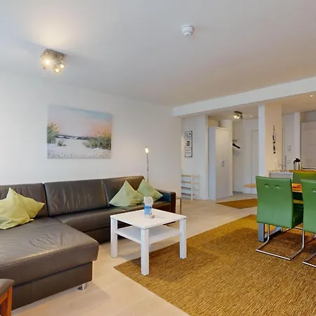 In Direkter Strandlage Mit Balkon Und Sauna, Duenenresidenz Prora-app 111 דירה