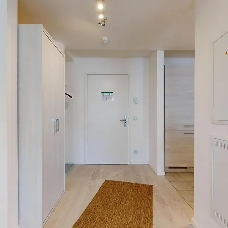 In Direkter Strandlage Mit Balkon Und Sauna, Duenenresidenz Prora-app 111 דירה בינץ